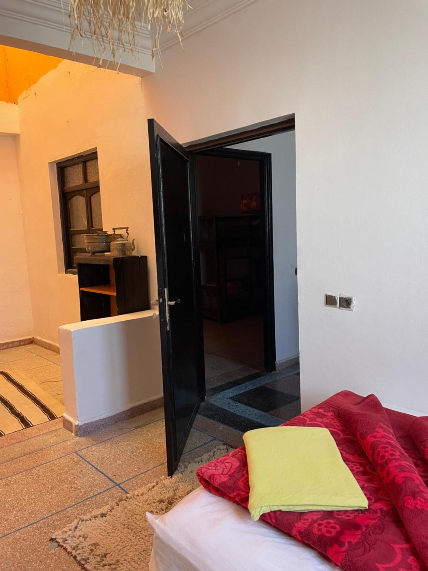 Emallayan Hostel Imsouane Esterno foto